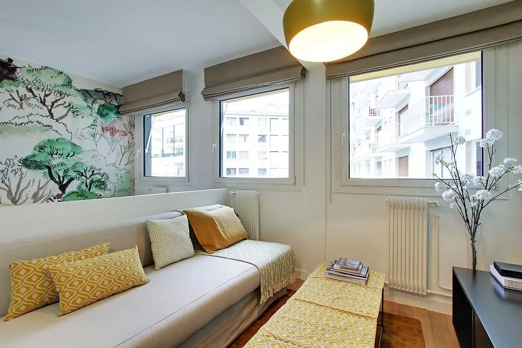 Pick A Flat's In Eiffel Tower- Boulevard De Grenelle Appartement